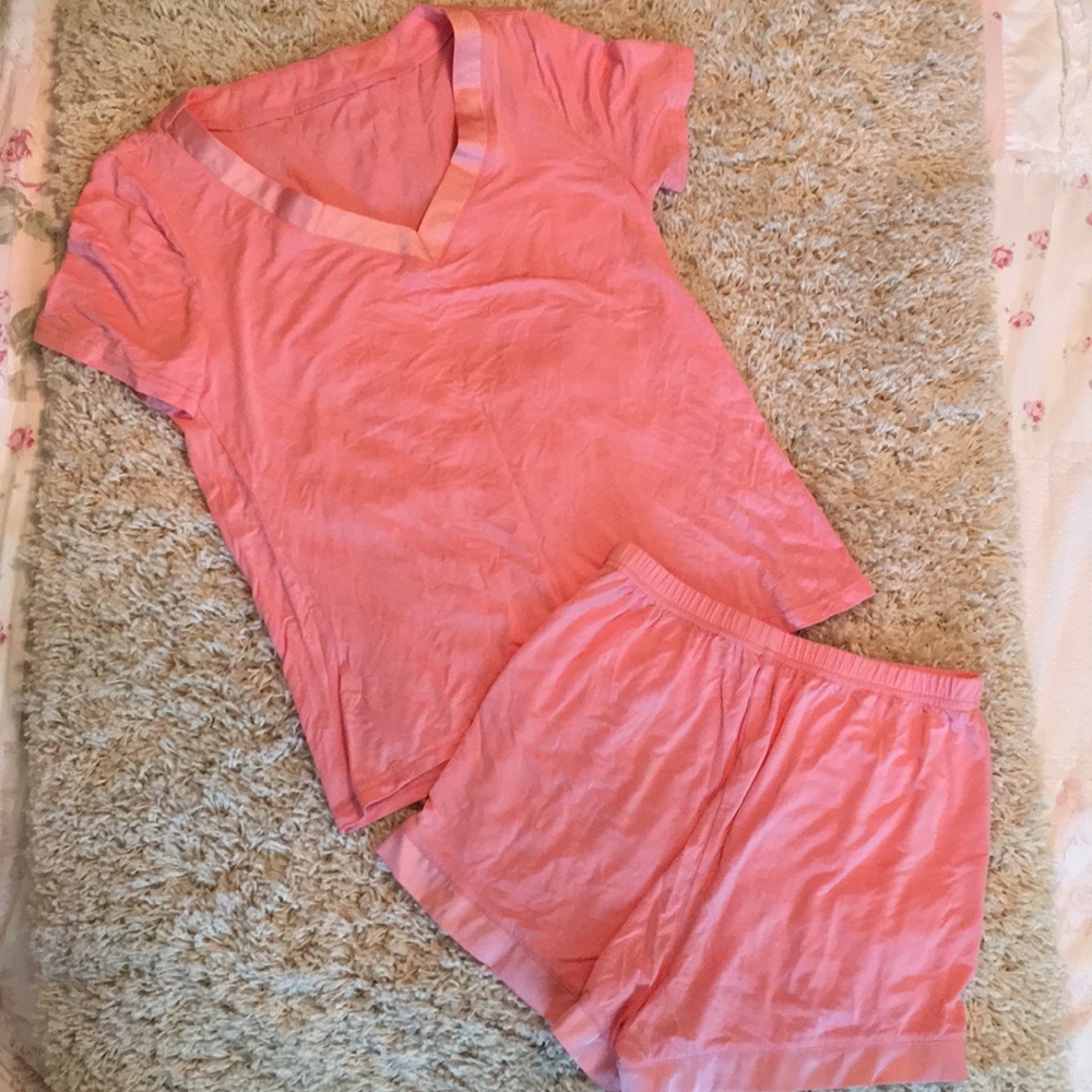 NWOT Pink PJ set. Size small